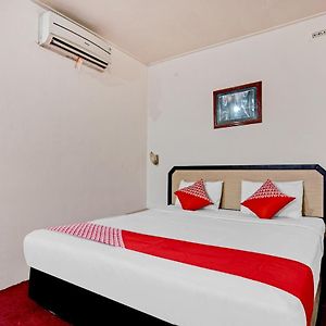 OYO 90697 Hotel Wisata